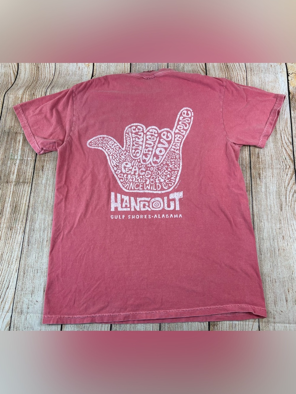 The Hangout Gulf Shores Alabama Comfort Colors T Shirt Size Medium